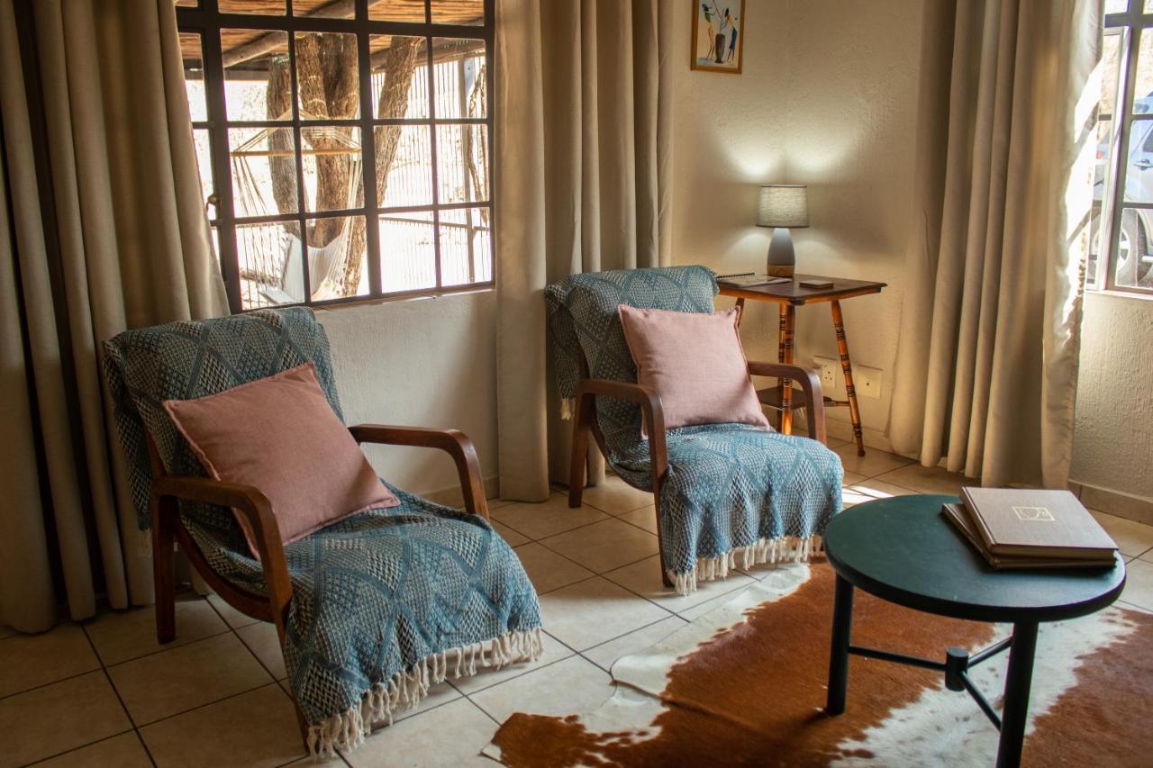 Hello Kruger Hideaway Cottage & Skilpad Studio Marloth Park Kültér fotó